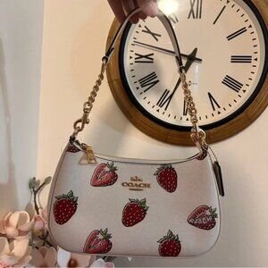 NWT Coach! 🍓Teri Shoulder Bag With Strawberry Print🍓